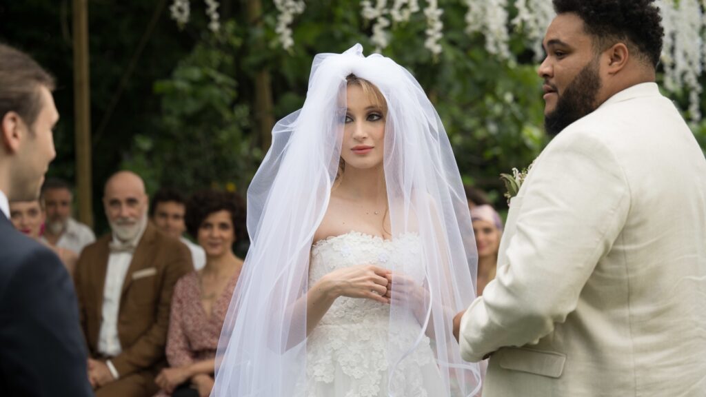 Ici tout commence, le résumé en avance du 14 juillet : c’est le jour du double mariage