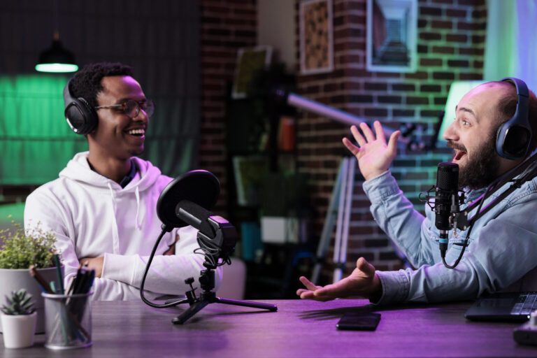 Comment les podcasts révolutionnent le marketing télévisuel ?