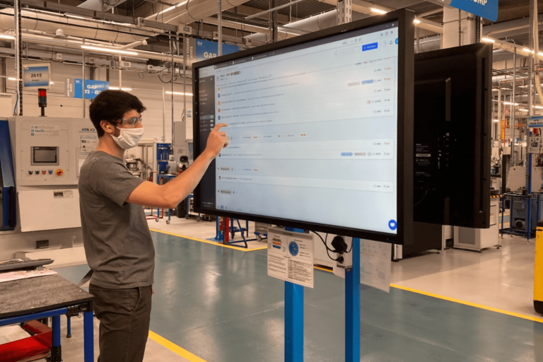 Comment l’indicateur de performance des ressources humaines peut transformer votre manière de gérer une équipe télévisuelle ?
