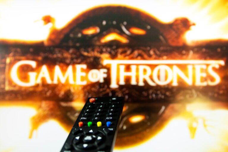 Les audiences TV en prime : quelles sont les émissions qui captivent le public ?