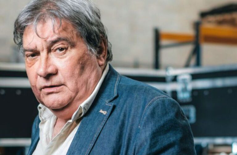 Qui fait la voix de Sylvester Stallone ?