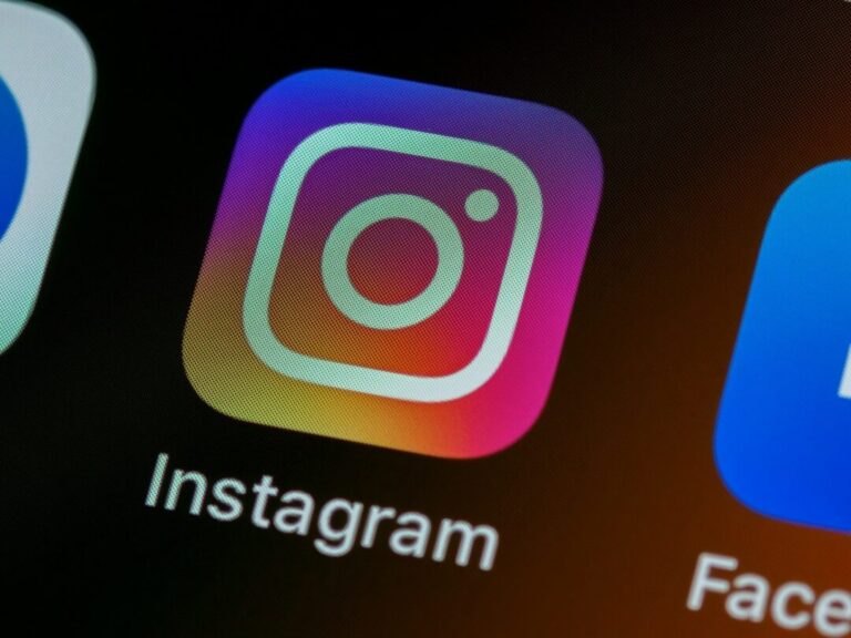 Comment utiliser le compte à rebours sur Instagram pour engager votre audience ?