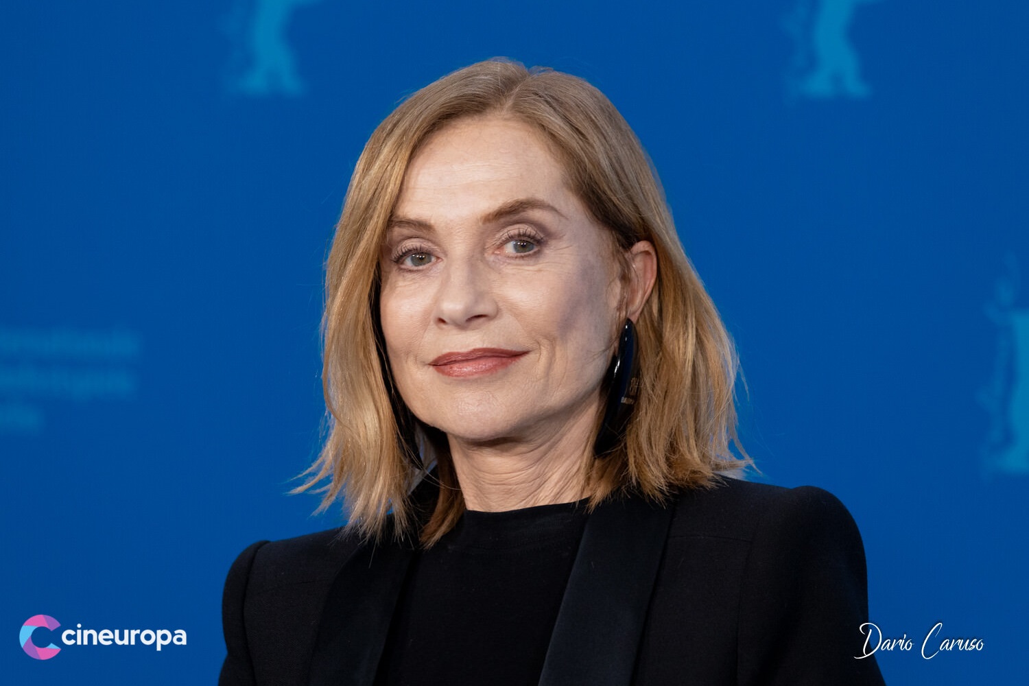 Isabelle Huppert dans un rôle inspiré du monde de la finance, illustrant sa fortune