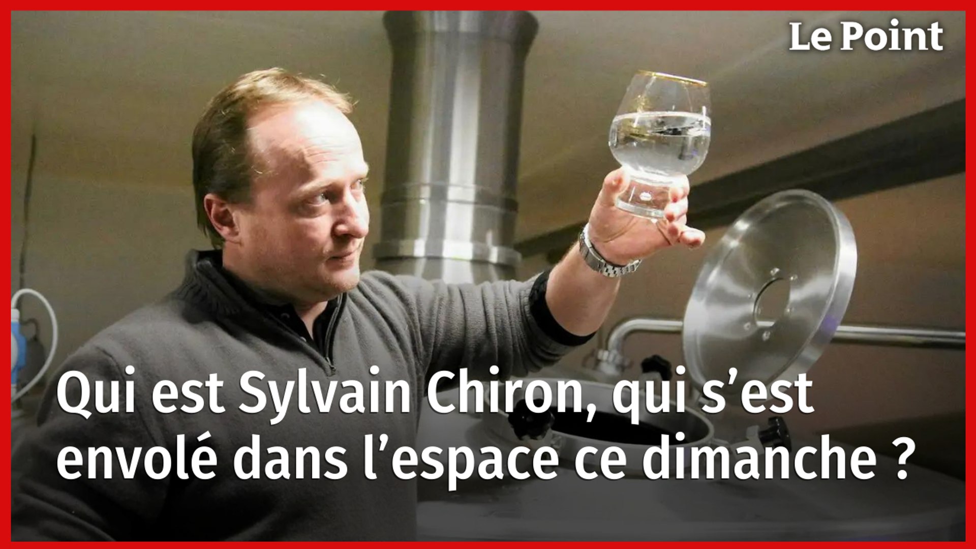 Sylvain Chiron en combinaison spatiale